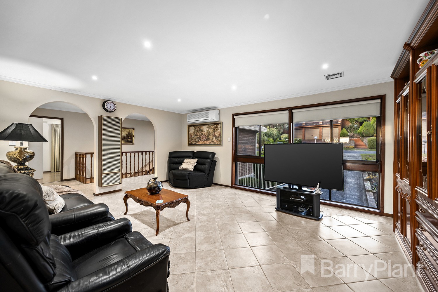18 Weemala Court, Greensborough, VIC 3088, Greensborough - Thumbnail 2