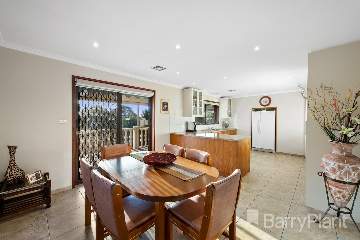 18 Weemala Court, Greensborough, VIC 3088, Greensborough - Thumbnail 4