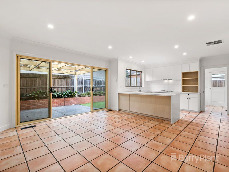 18 Wiluna Court, Briar Hill, VIC 3088, Briar Hill - Thumbnail 4