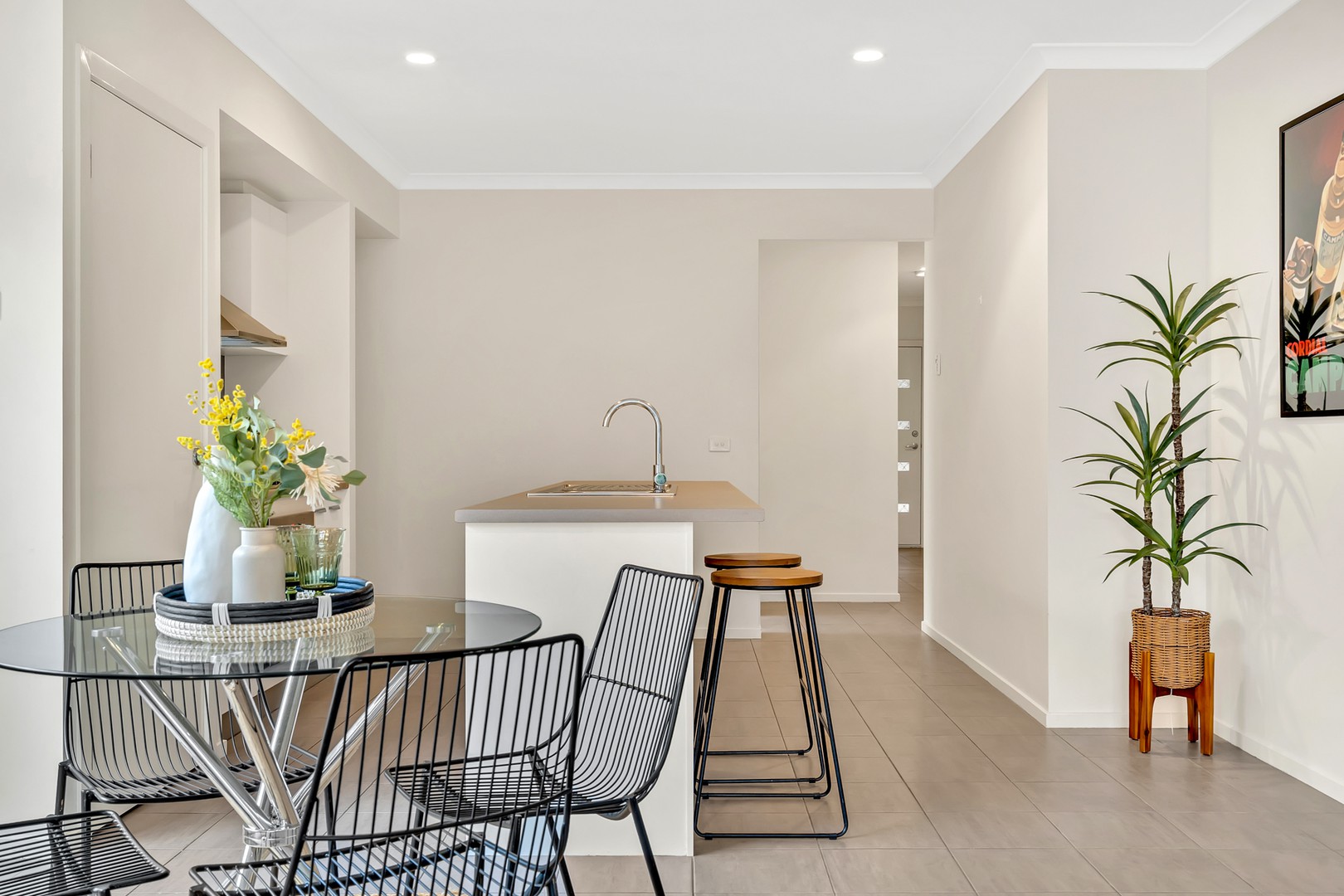 18 Woodgrove Street, Craigieburn, VIC 3064, Craigieburn - Thumbnail 4