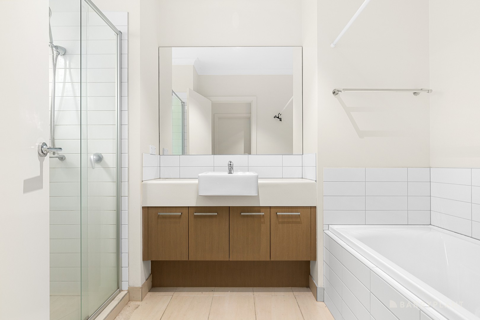 18 Yellowbox Drive, Point Cook, VIC 3030, Point Cook - Thumbnail 8