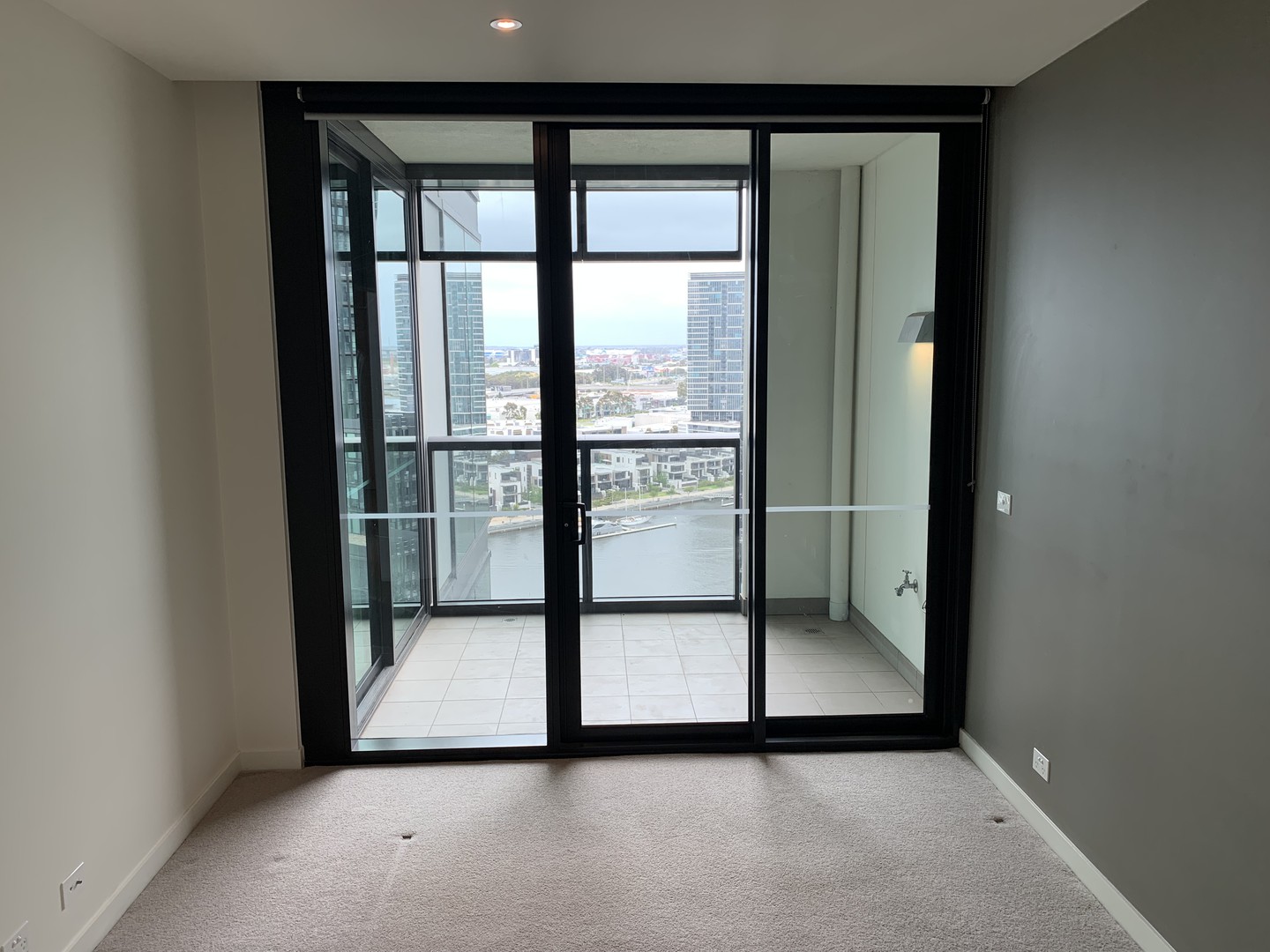1801/9 Waterside Place, Docklands, VIC 3008, Docklands - Thumbnail 6
