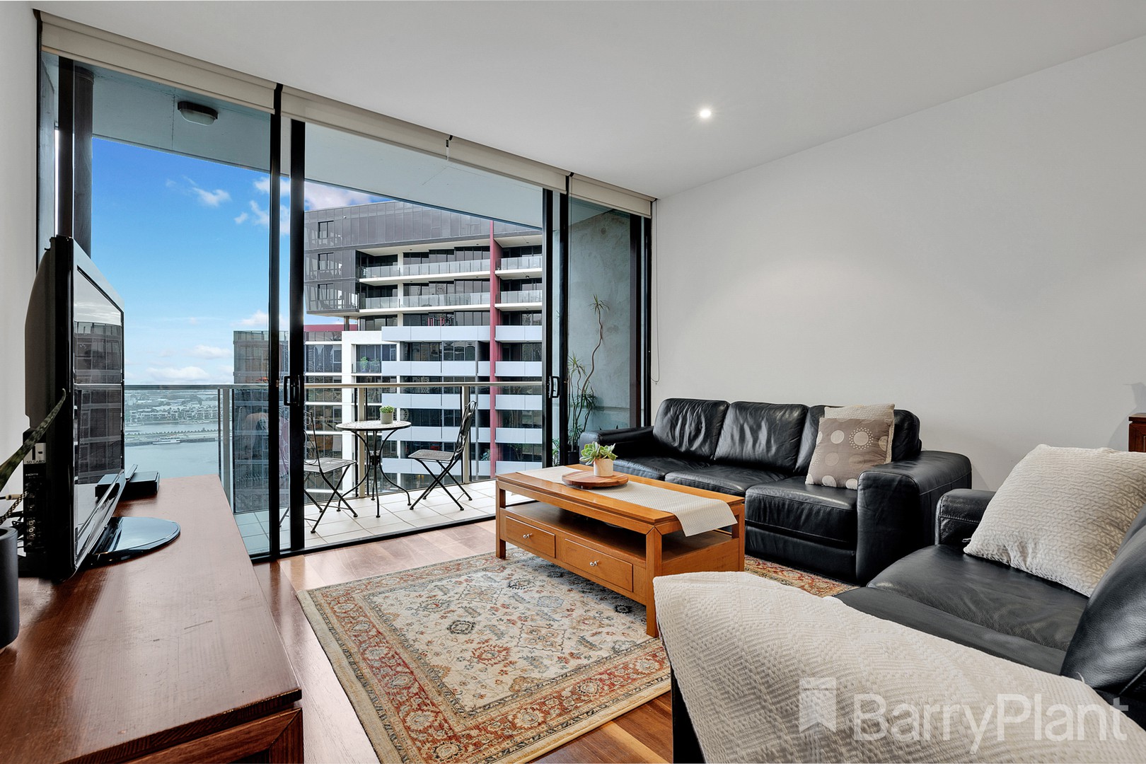 1806/20 Rakaia Way, Docklands, VIC 3008 - Thumbnail 2 - 23/12/2021