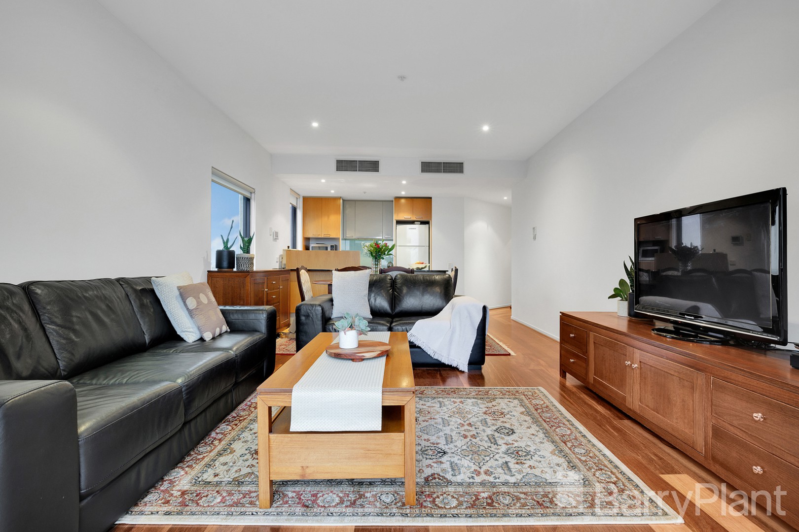 1806/20 Rakaia Way, Docklands, VIC 3008, Docklands - Thumbnail 3