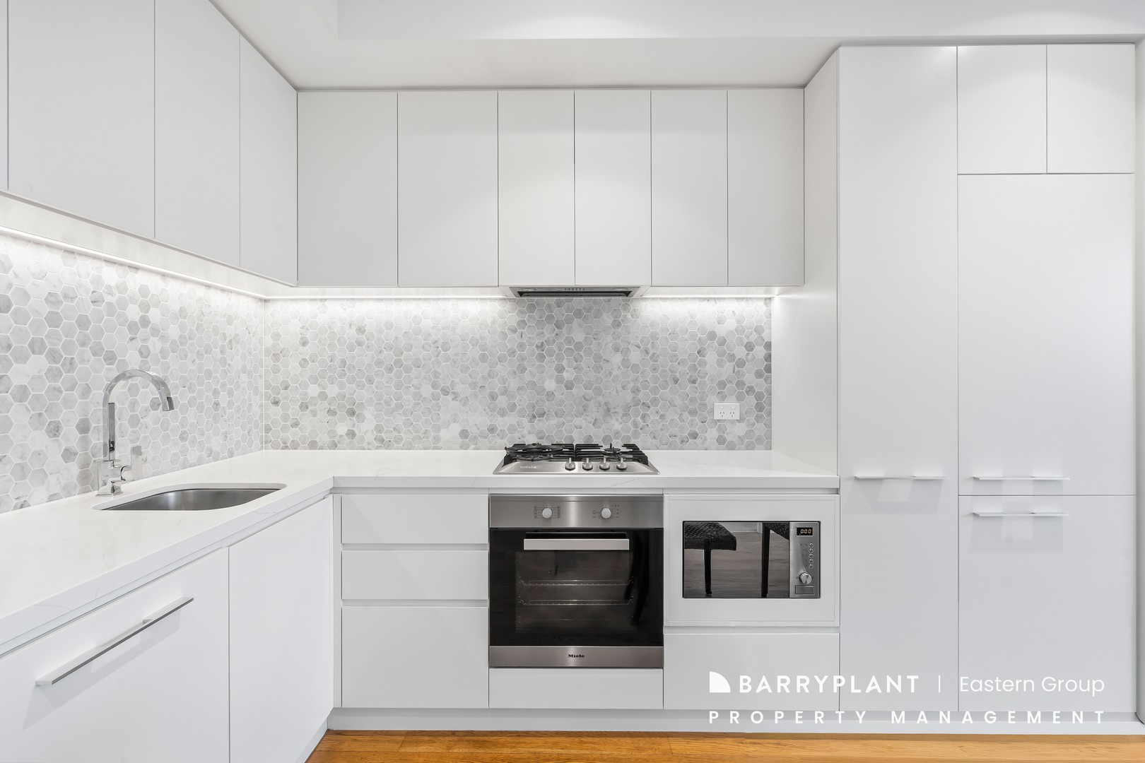 1808/850 Whitehorse Road, Box Hill, VIC 3128 - Thumbnail 2 - 05/06/2026