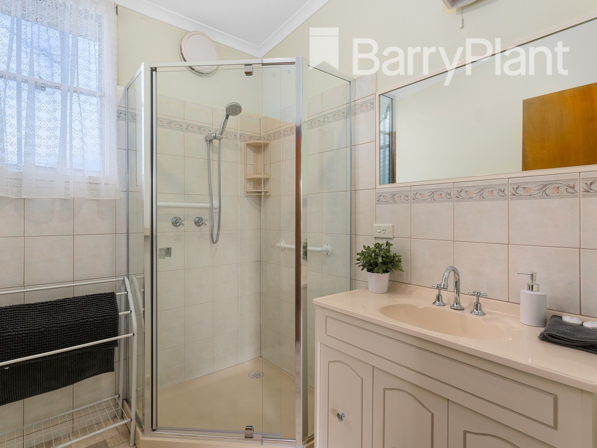 181 Eighth Avenue, Rosebud, VIC 3939, Rosebud - Thumbnail 5