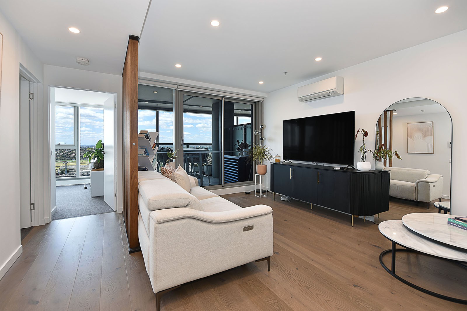 1810/15 Everage Street, Moonee Ponds, VIC 3039, Moonee Ponds - Thumbnail 2