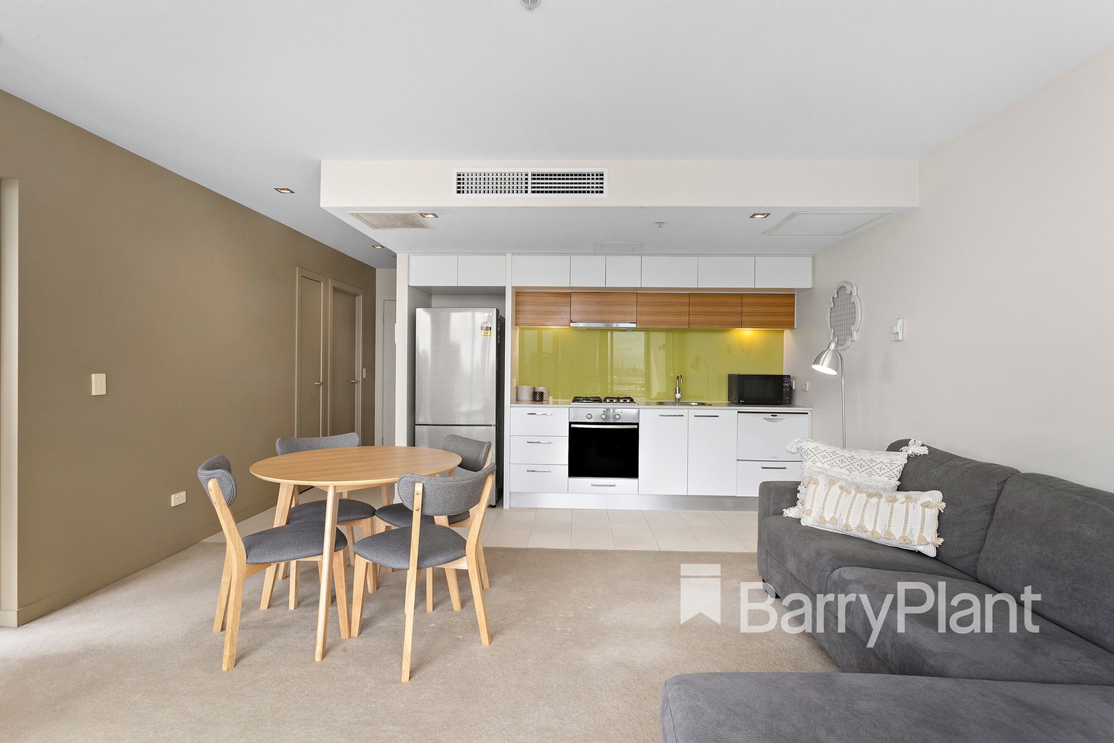 1811/100 Harbour Esplanade Street, Docklands, VIC 3008, Docklands - Thumbnail 3