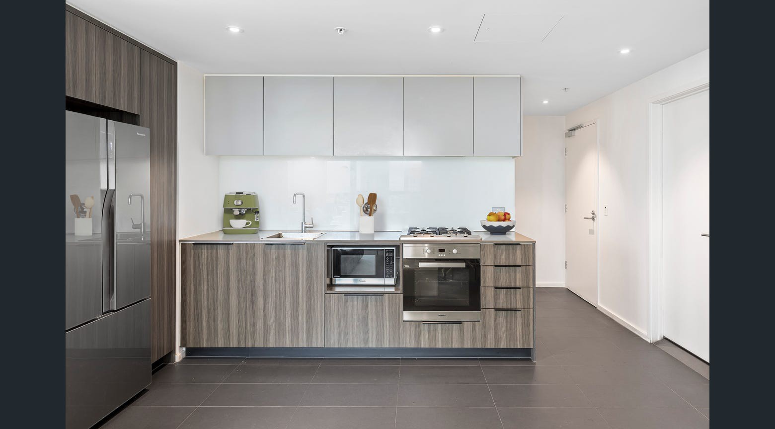 1811E/888 Collins Street, Docklands, VIC 3008, Docklands - Thumbnail 4