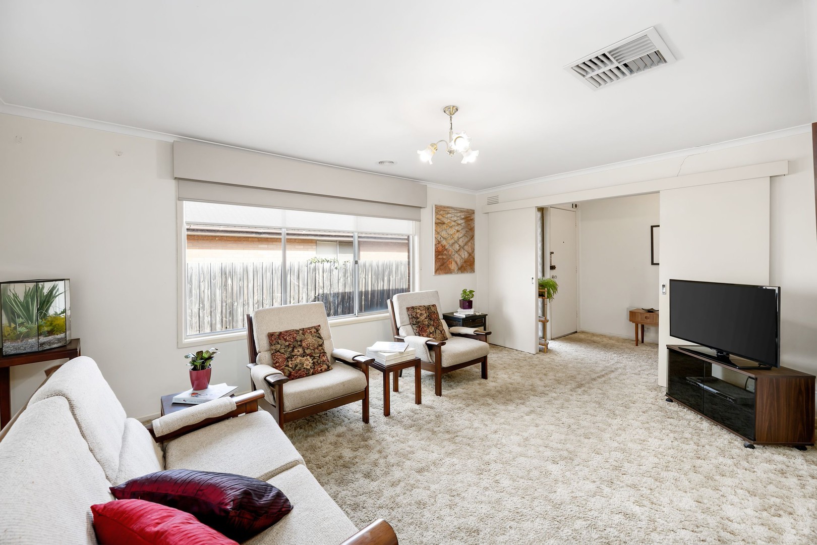 183 Carrick Drive, Gladstone Park, VIC 3043, Gladstone Park - Thumbnail 2
