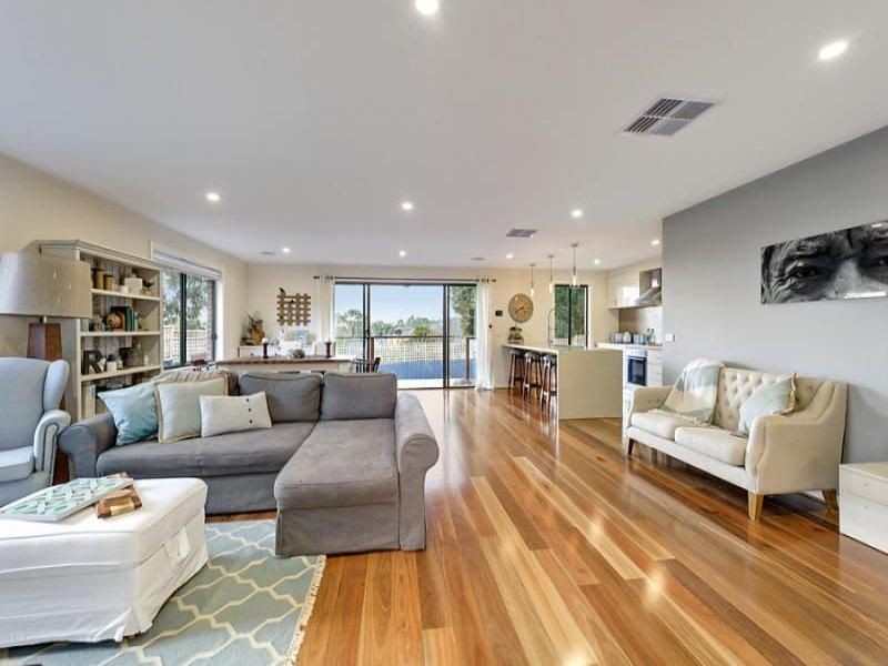 183A Maroondah Highway, Chirnside Park, VIC 3116, Chirnside Park - Thumbnail 2
