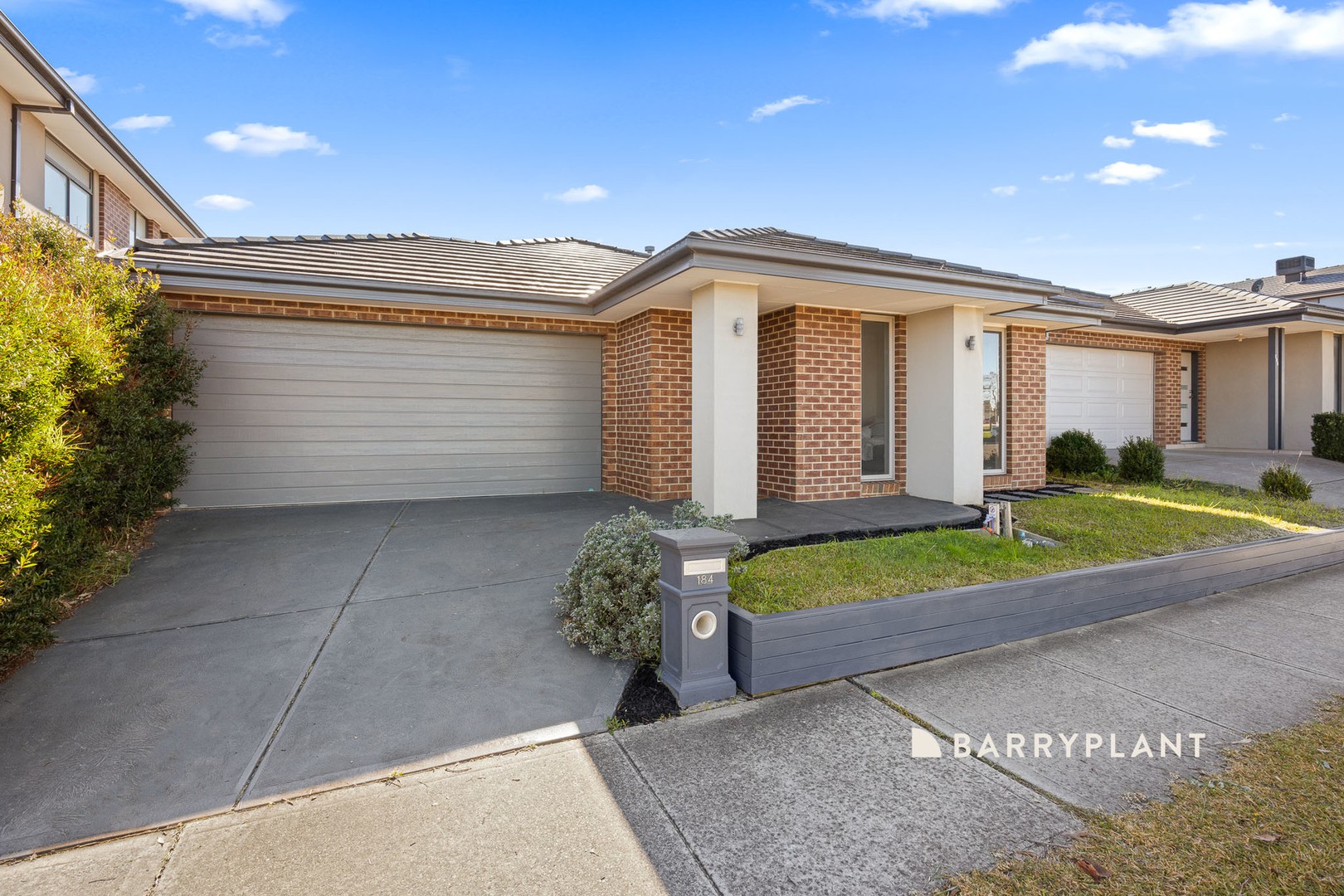 184 Alisma Boulevard, Cranbourne North, VIC 3977, Cranbourne North - Thumbnail 2