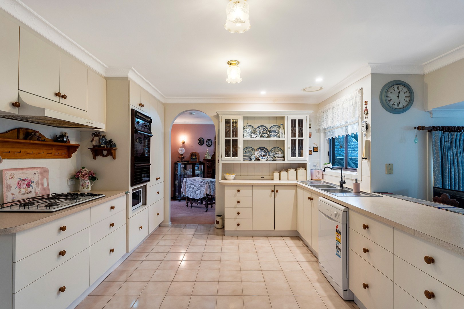 184 Erinbank Crescent, Attwood, VIC 3049, Attwood - Thumbnail 6