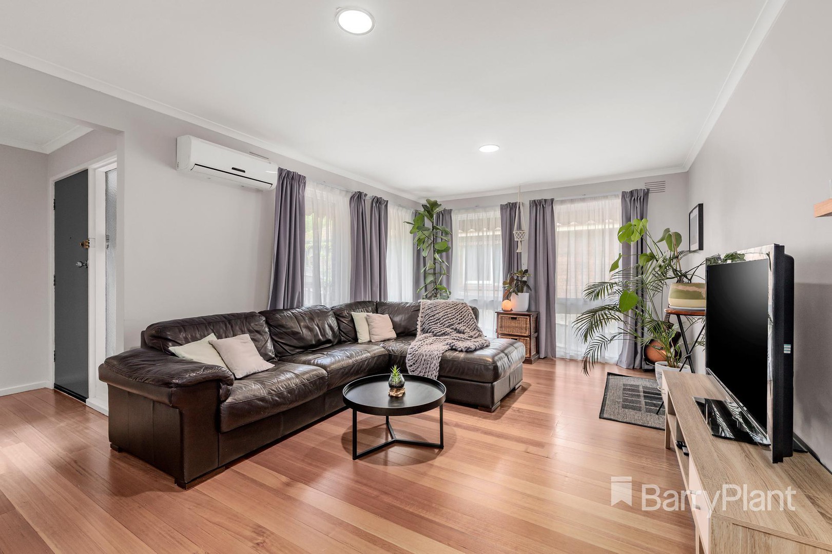 184 Hickling AvenueGreensborough, VIC 3088, Greensborough - Thumbnail 2