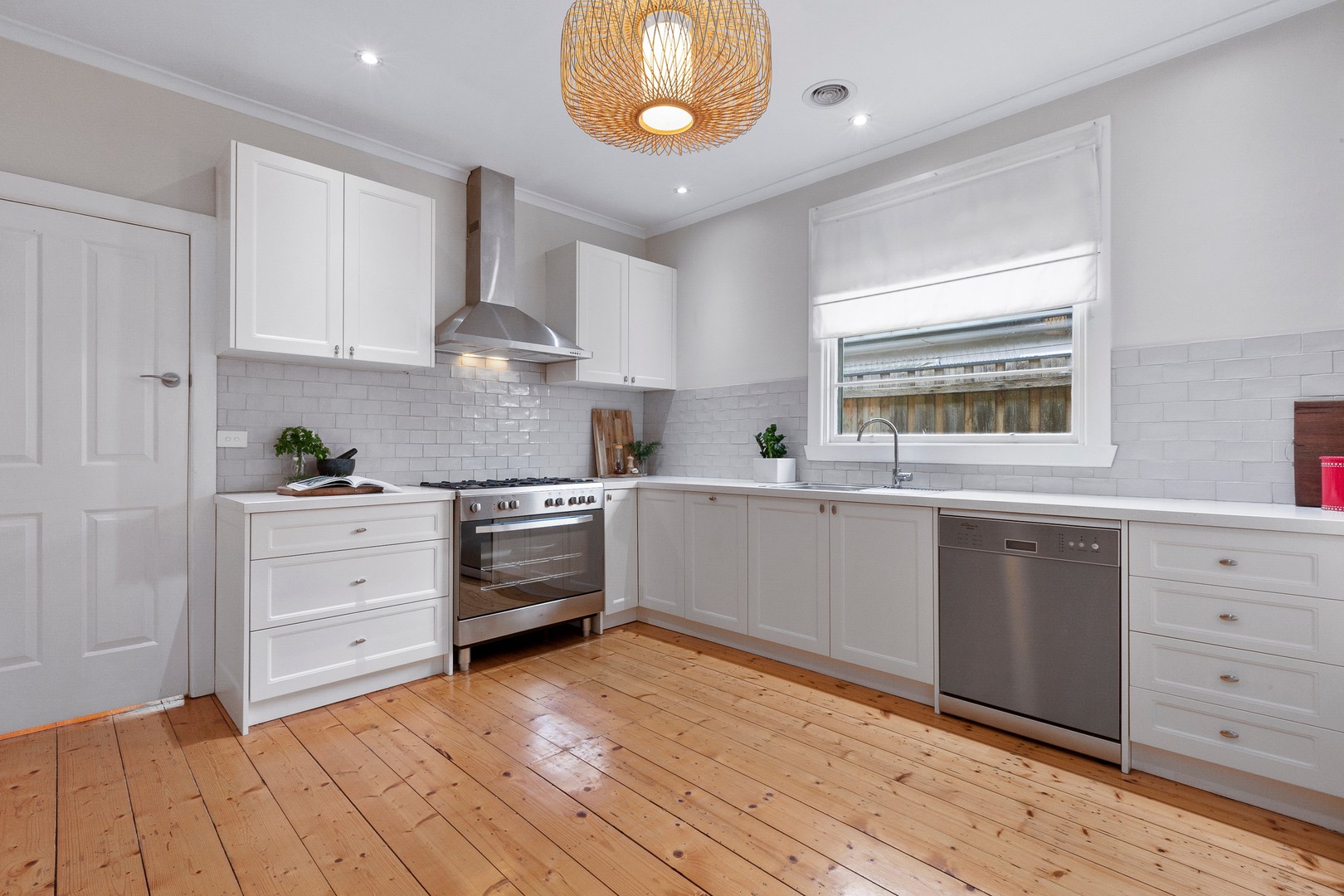184 Roberts Street, Yarraville, VIC 3013, Yarraville - Thumbnail 3
