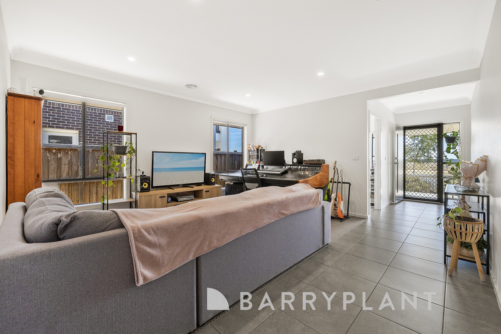 185 Saint Arnaud Road, Eynesbury, VIC 3338, Eynesbury - Thumbnail 3