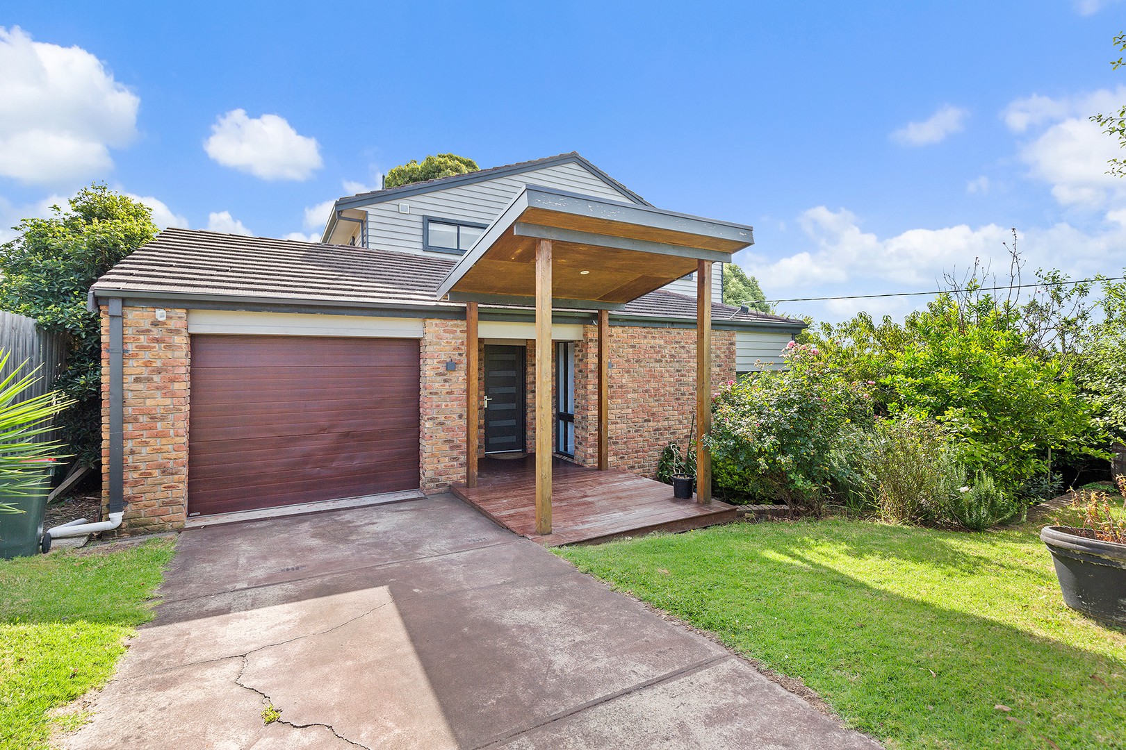 186 Frankston Flinders Road, Frankston South, VIC 3199 - Thumbnail 2 - 18/06/2025