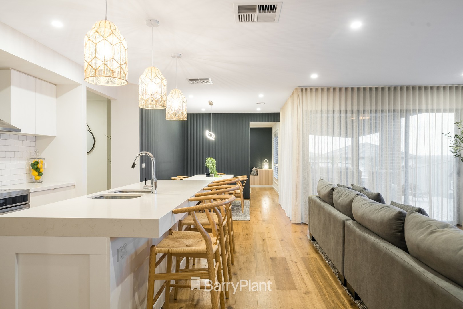187 Grantham Drive, Highton, VIC 3216, Highton - Thumbnail 2