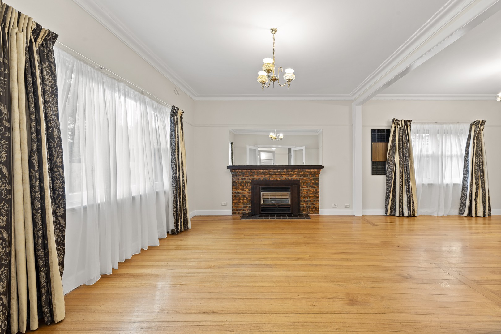 187 Springfield Road, Blackburn, VIC 3130, Blackburn North - Thumbnail 2