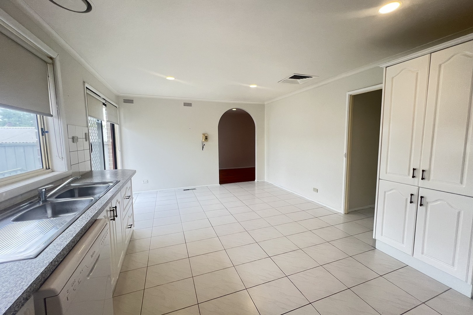 187 Victoria Drive, Thomastown, VIC 3074, Thomastown - Thumbnail 4