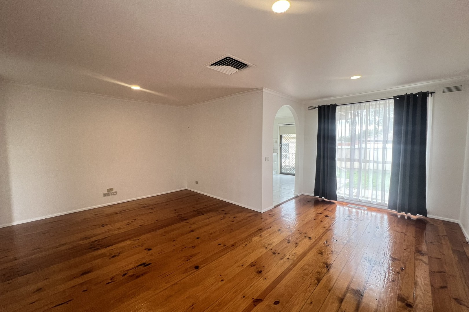 187 Victoria Drive, Thomastown, VIC 3074, Thomastown - Thumbnail 5