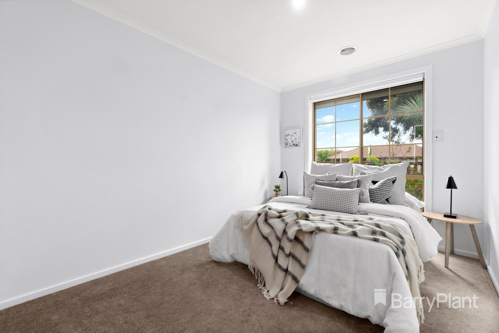 189 Roycroft AvenueMill Park, VIC 3082, Mill Park - Thumbnail 8