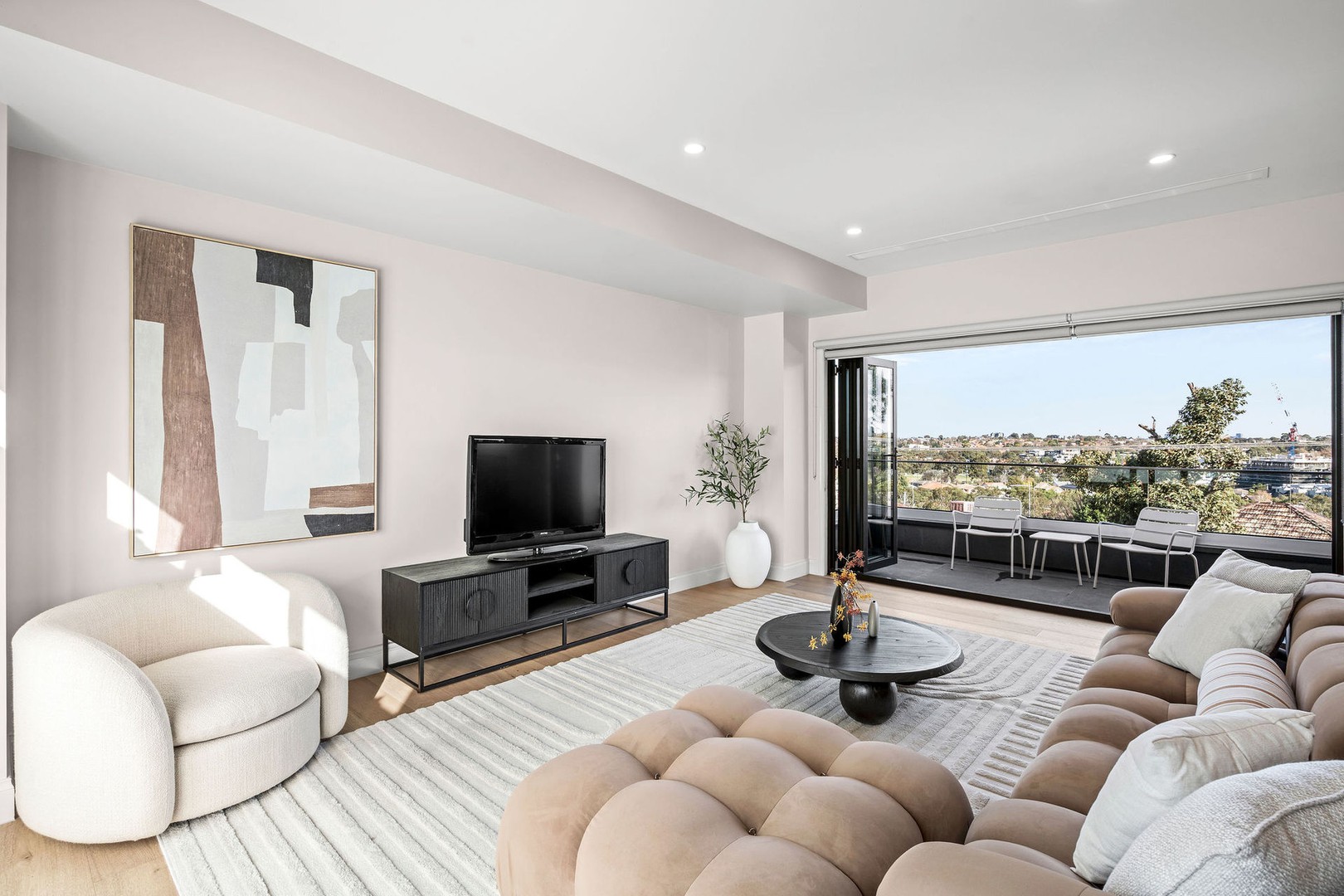 18A Hackett Street, Pascoe Vale South, VIC 3044 - Thumbnail 2 - 19/06/2026