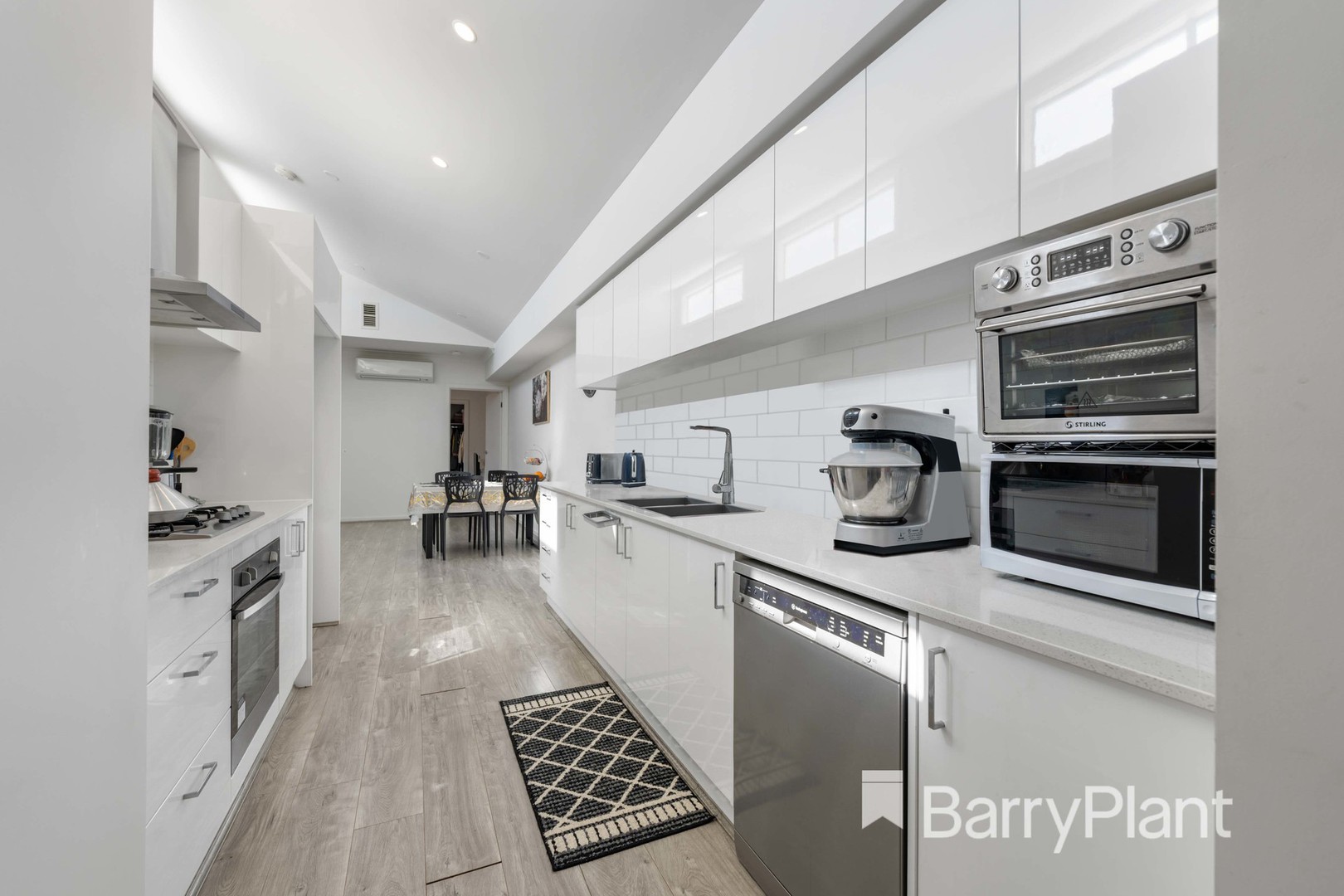 18B Durville Street, Wyndham Vale, VIC 3024, Wyndham Vale - Thumbnail 5