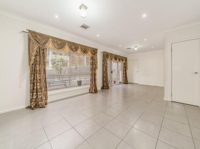 19/12 Irvine Street, Mitcham, VIC 3132 - Thumbnail 2 - 06/10/2025