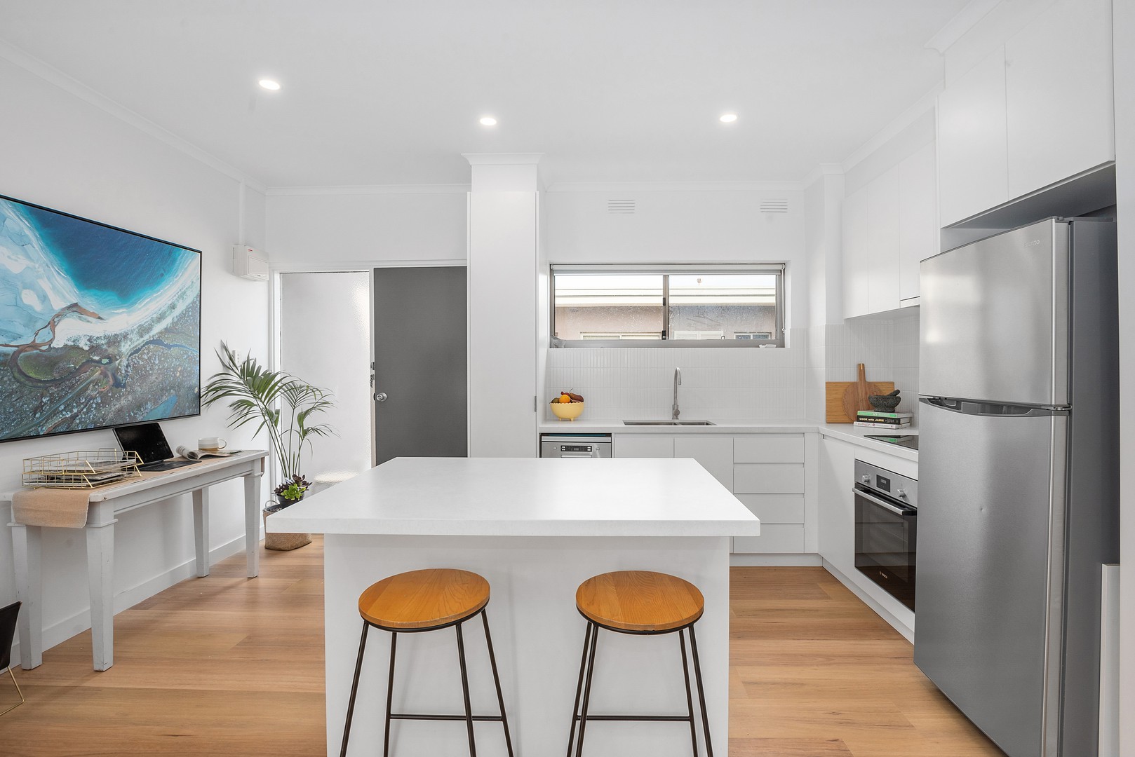 19/70 Beach Road, Mentone, VIC 3194, Mentone - Thumbnail 4