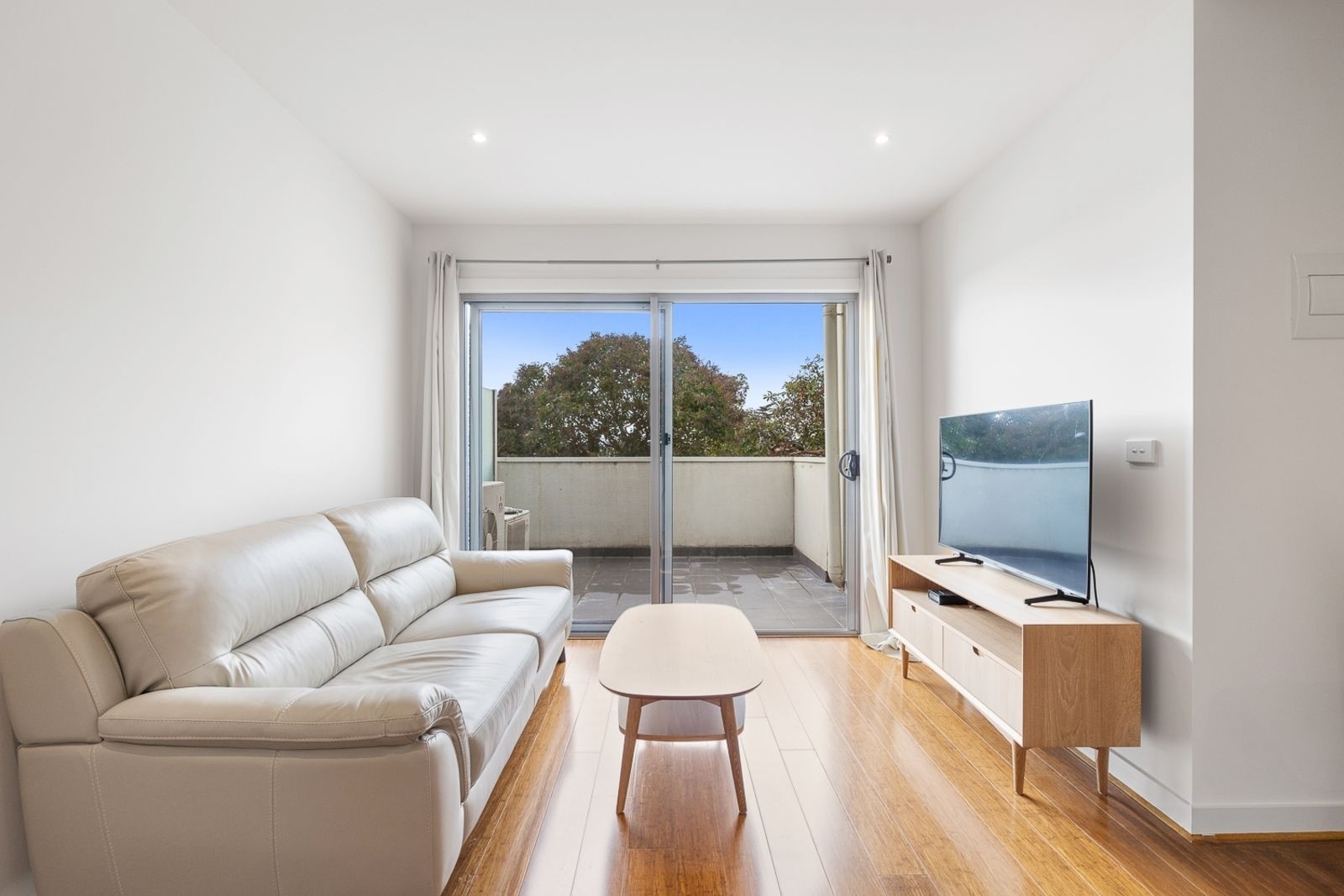 19/881 Doncaster Road, Doncaster East, VIC 3109 - Thumbnail 2 - 22/11/2024