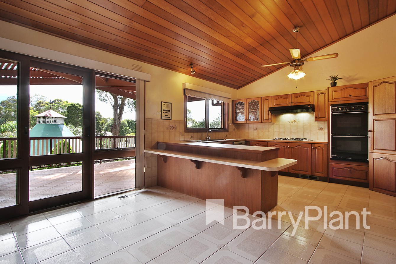 19 Aanensen  Court, Montmorency, VIC 3094, Montmorency - Thumbnail 4