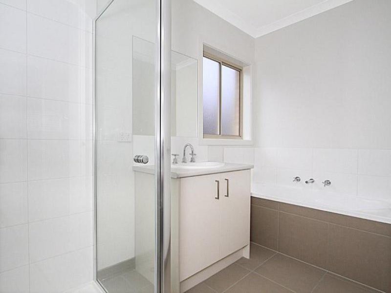 19 Acland Street, Craigieburn, VIC 3064 - Thumbnail 2 - 16/09/2026