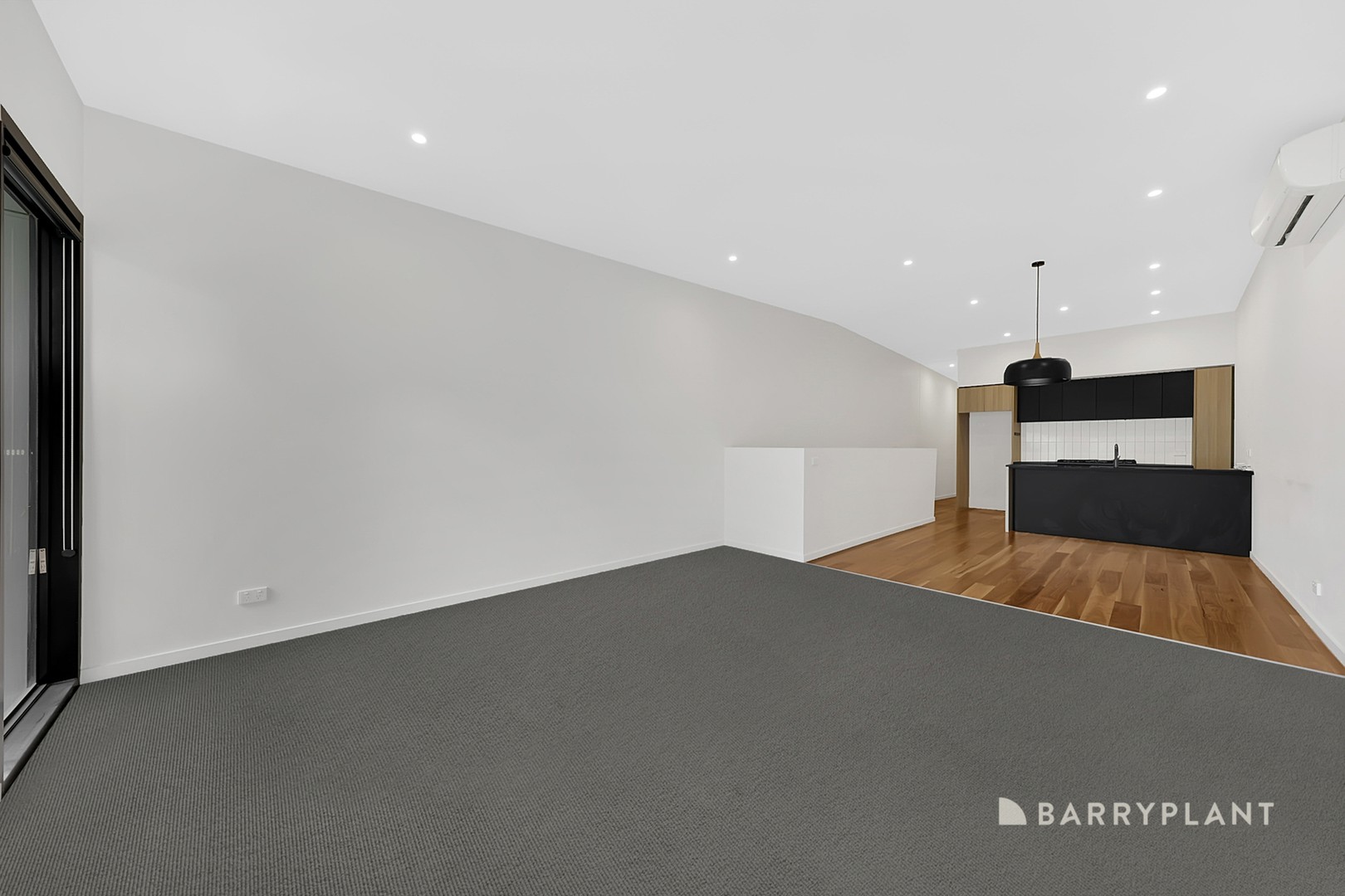 19 Albany Road, Mill Park, VIC 3082, Mill Park - Thumbnail 4