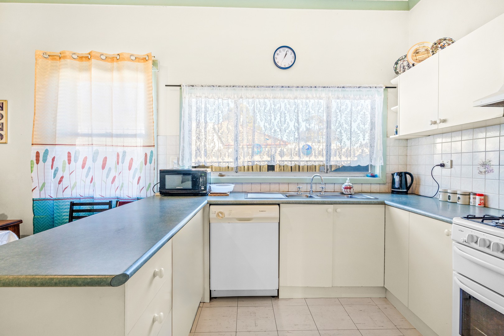 19 Albert Crescent, St Albans, VIC 3021, St Albans - Thumbnail 6