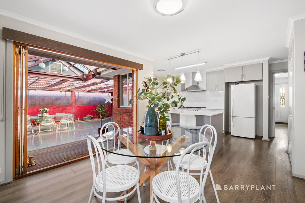 19 Allwyn Crescent, Mill Park, VIC 3082, Mill Park - Thumbnail 4