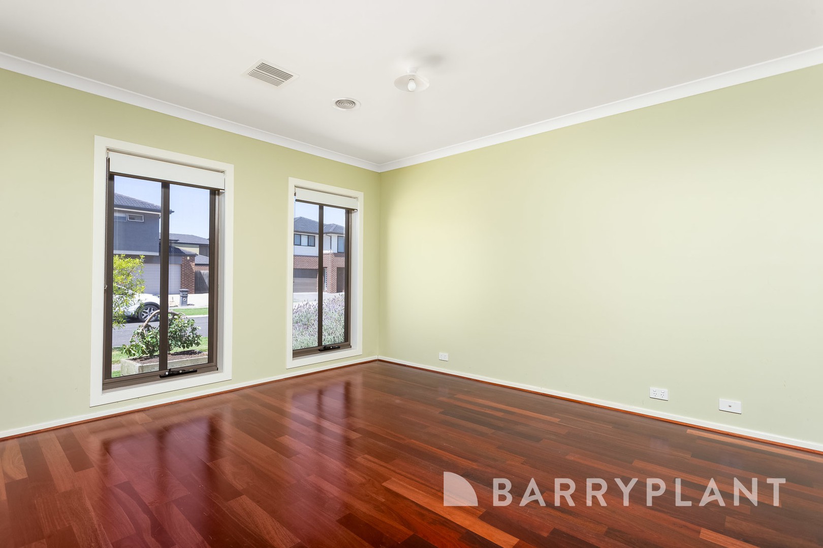 19 Applebox Circuit, Point Cook, VIC 3030, Point Cook - Thumbnail 2