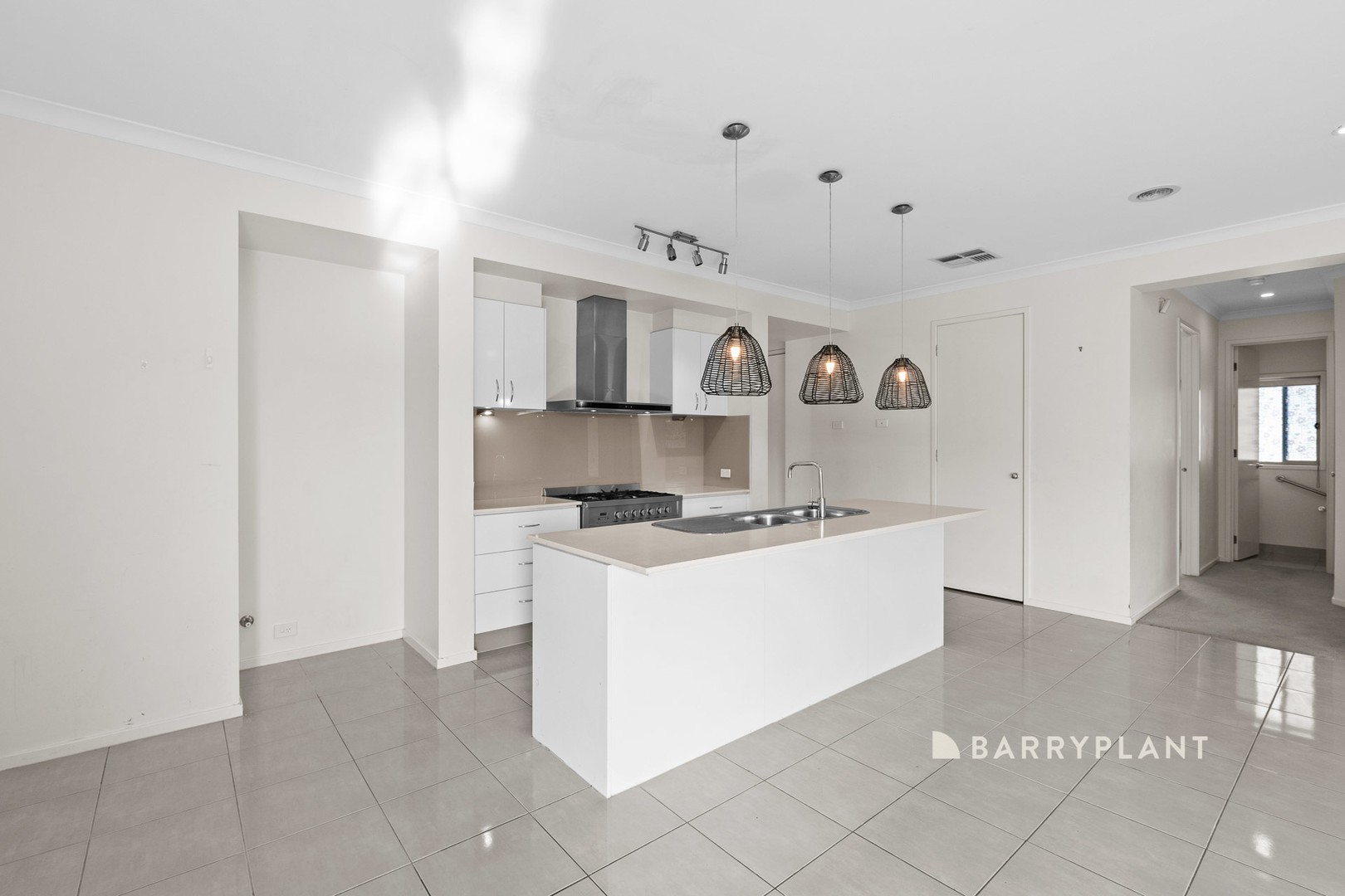 19 Audley Street, Pakenham, VIC 3810, Pakenham - Thumbnail 8