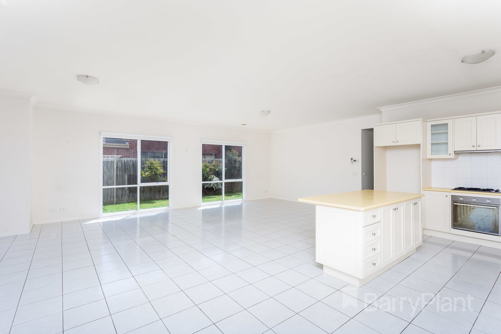 19 Balfour Close, Point Cook, VIC 3030, Point Cook - Thumbnail 6