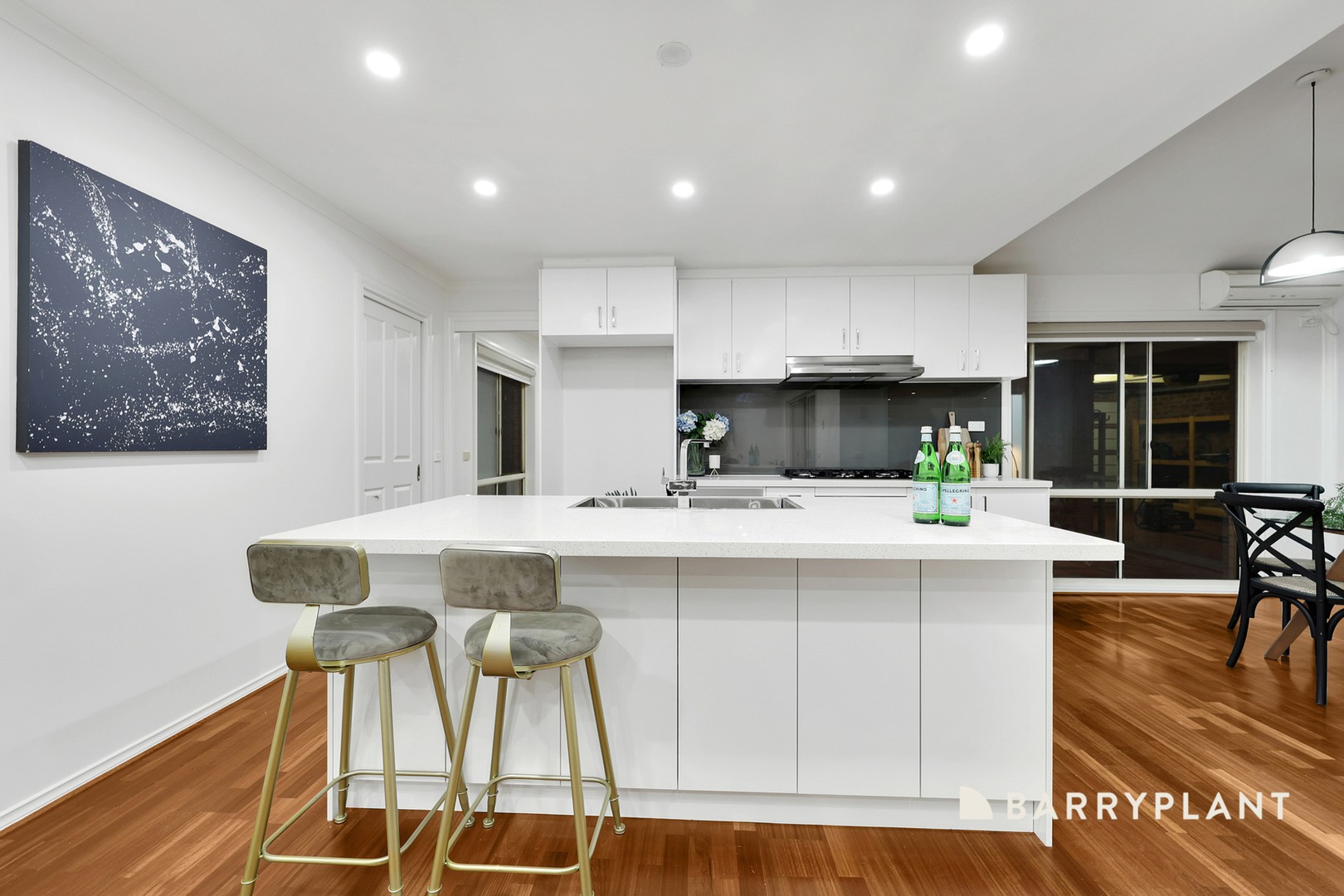 19 Barina Way, Mill Park, VIC 3082, Mill Park - Thumbnail 5