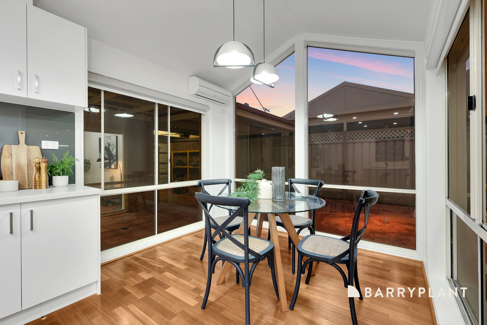 19 Barina Way, Mill Park, VIC 3082, Mill Park - Thumbnail 7