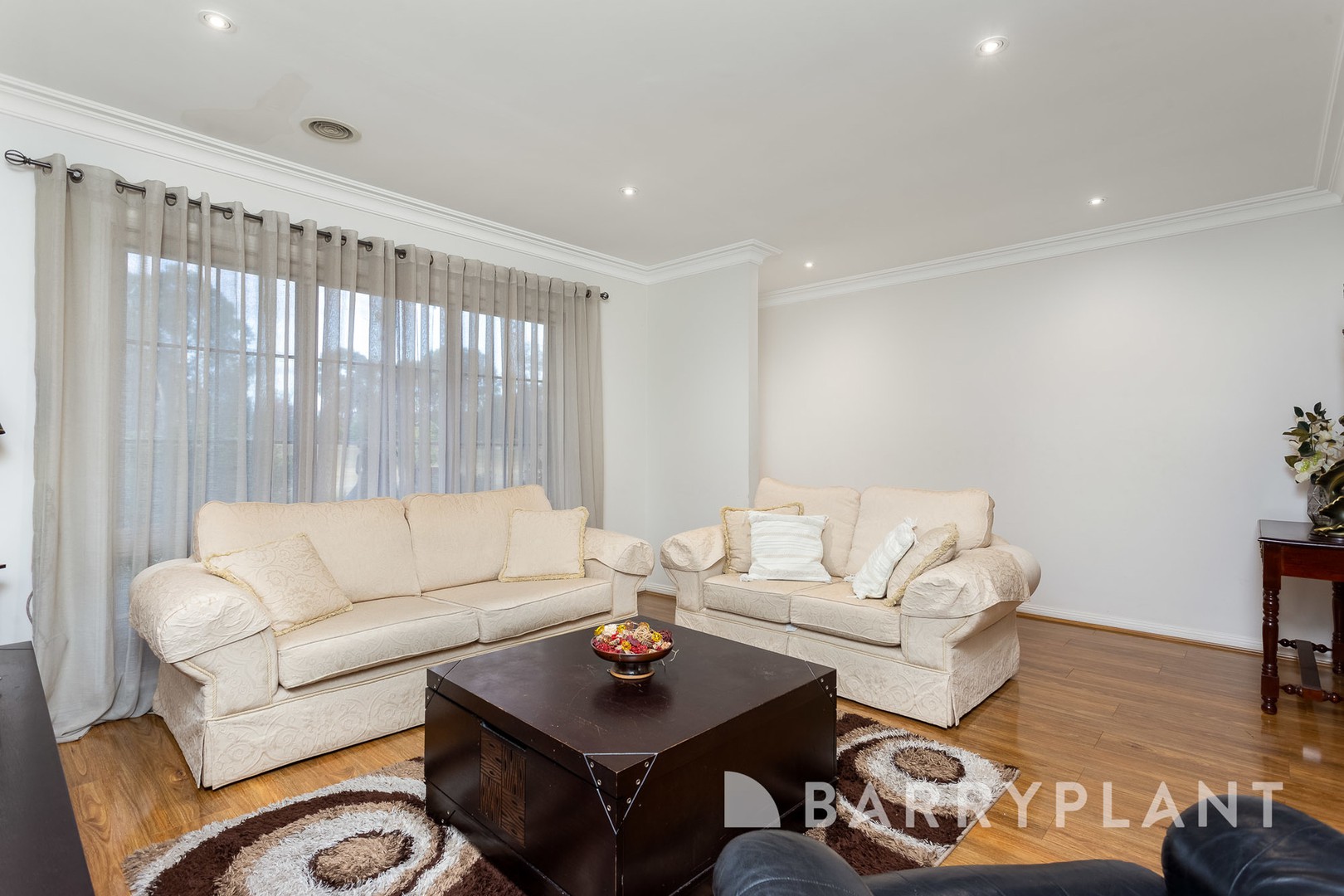 19 Barrington Terrace, Point Cook, VIC 3030, Point Cook - Thumbnail 3