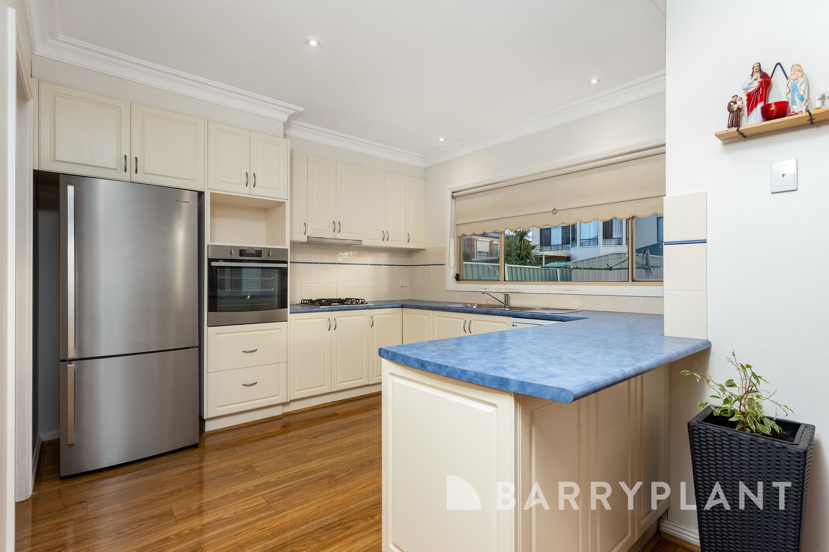 19 Barrington Terrace, Point Cook, VIC 3030, Point Cook - Thumbnail 8