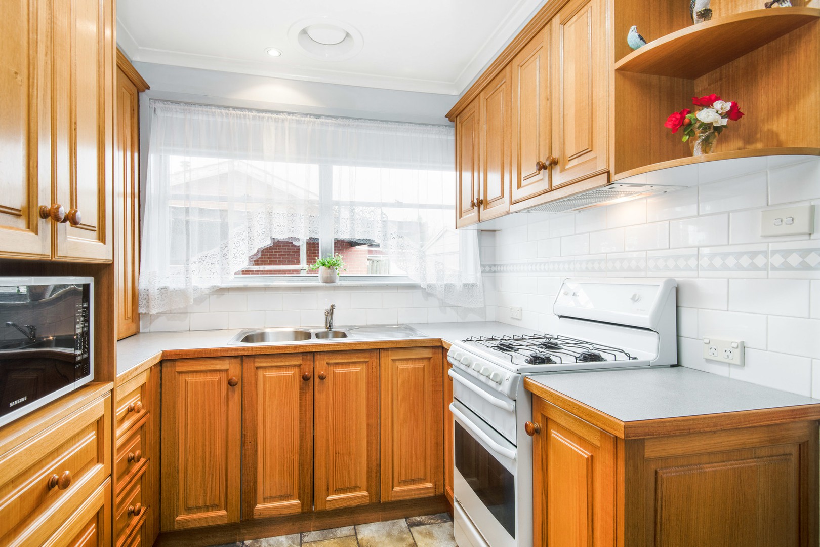 19 Benambra Street, Corio, VIC 3214, Corio - Thumbnail 2