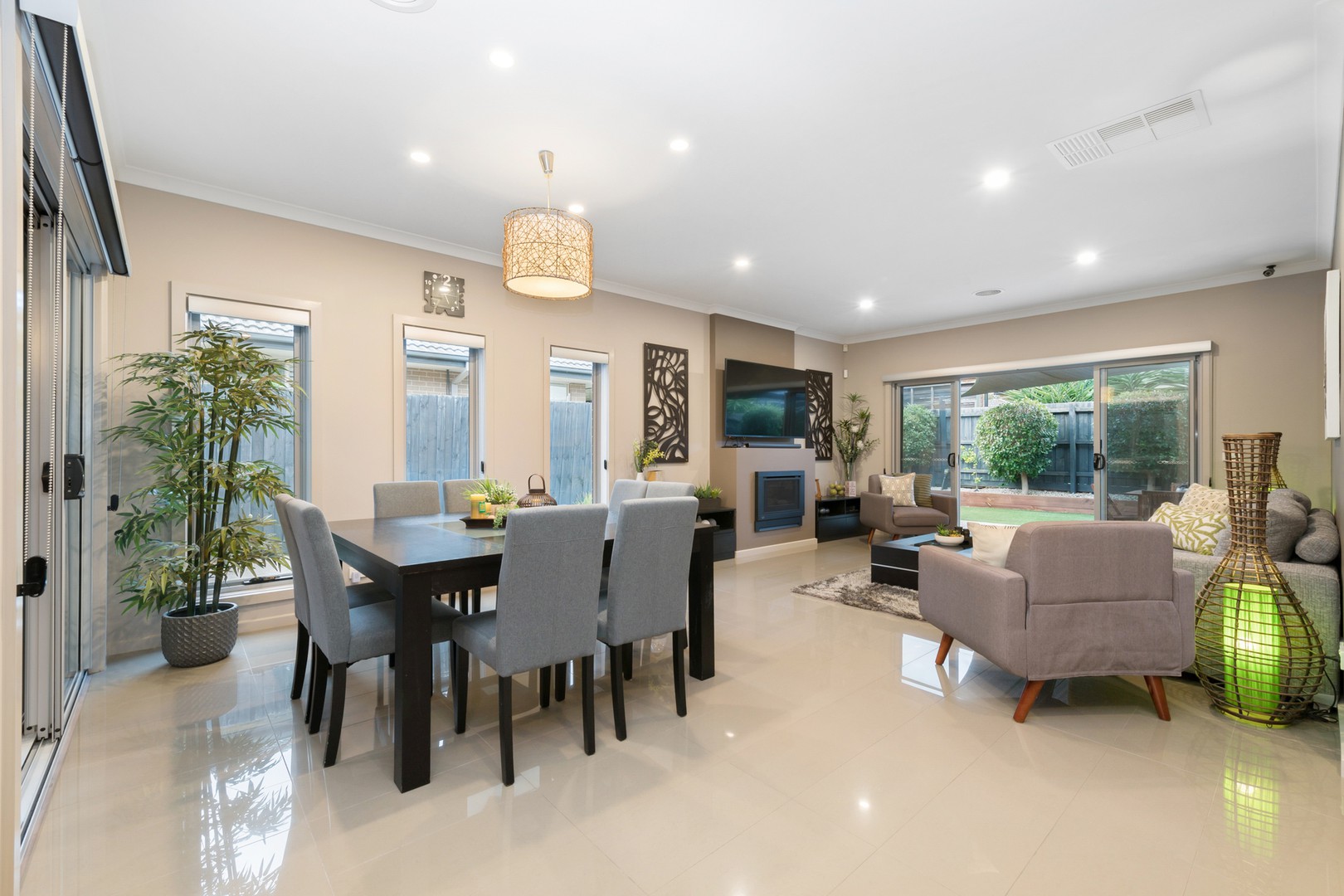 19 Birchgrove Way, Taylors Hill, VIC 3037, Taylors Hill - Thumbnail 5