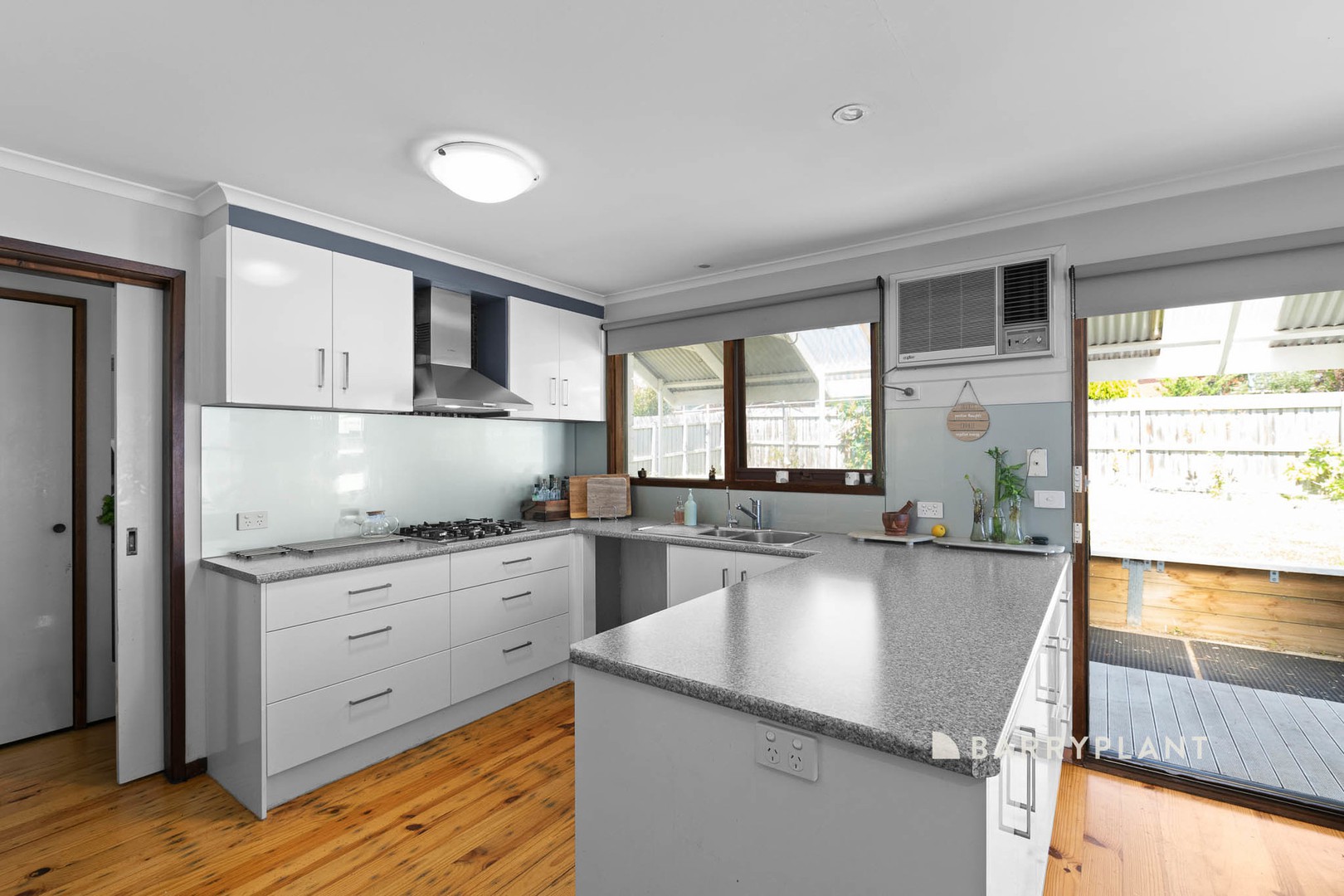 19 Blackwood Drive, Narre Warren, VIC 3805 - Thumbnail 1 - 25/01/2024