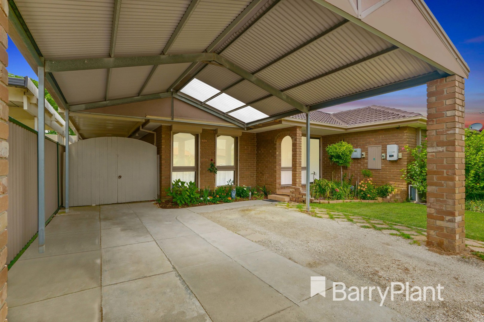 19 Bolger Crescent, Hoppers Crossing, VIC 3029, Hoppers Crossing - Thumbnail 2
