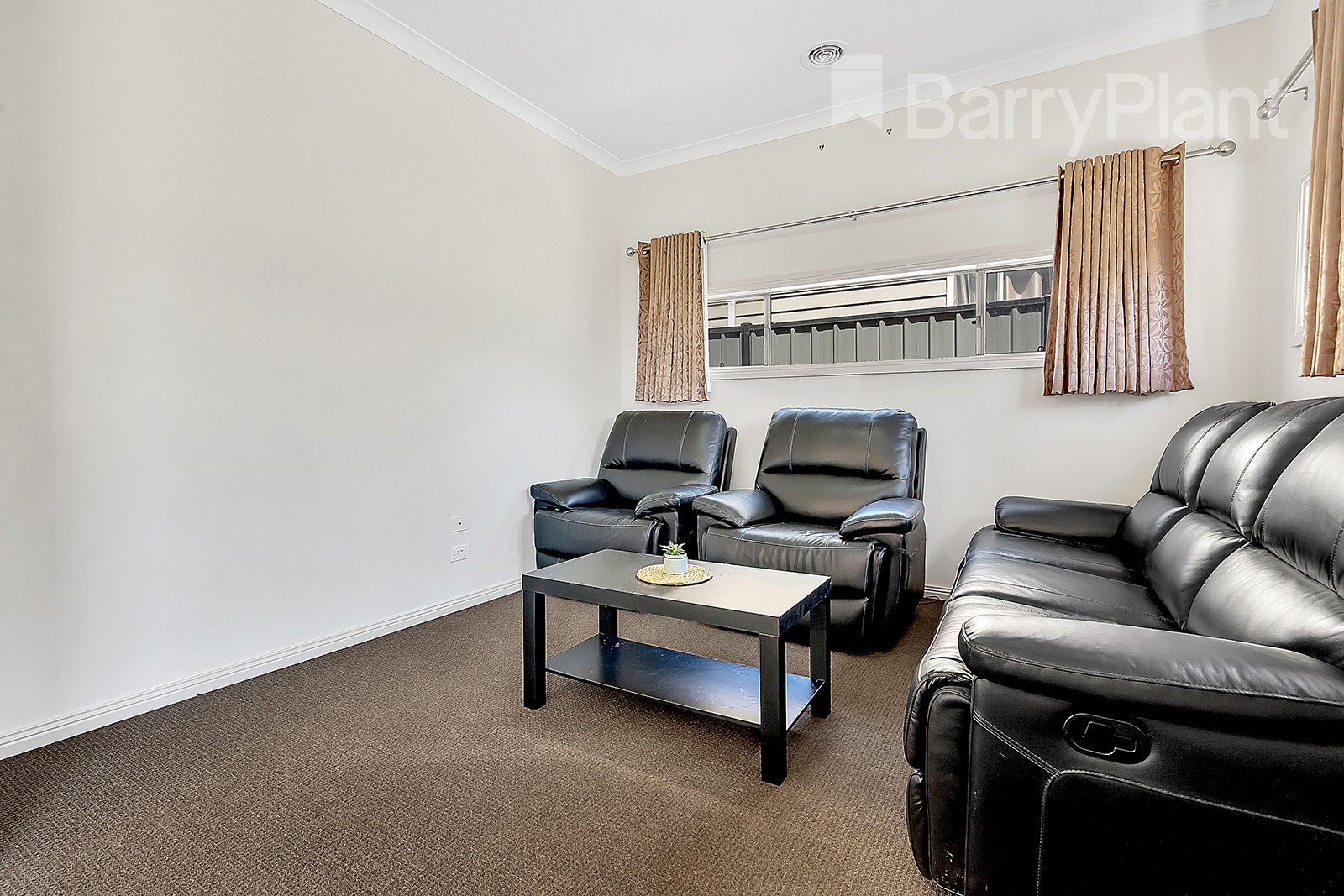 19 Bottlebrush Road, Craigieburn, VIC 3064, Craigieburn - Thumbnail 8