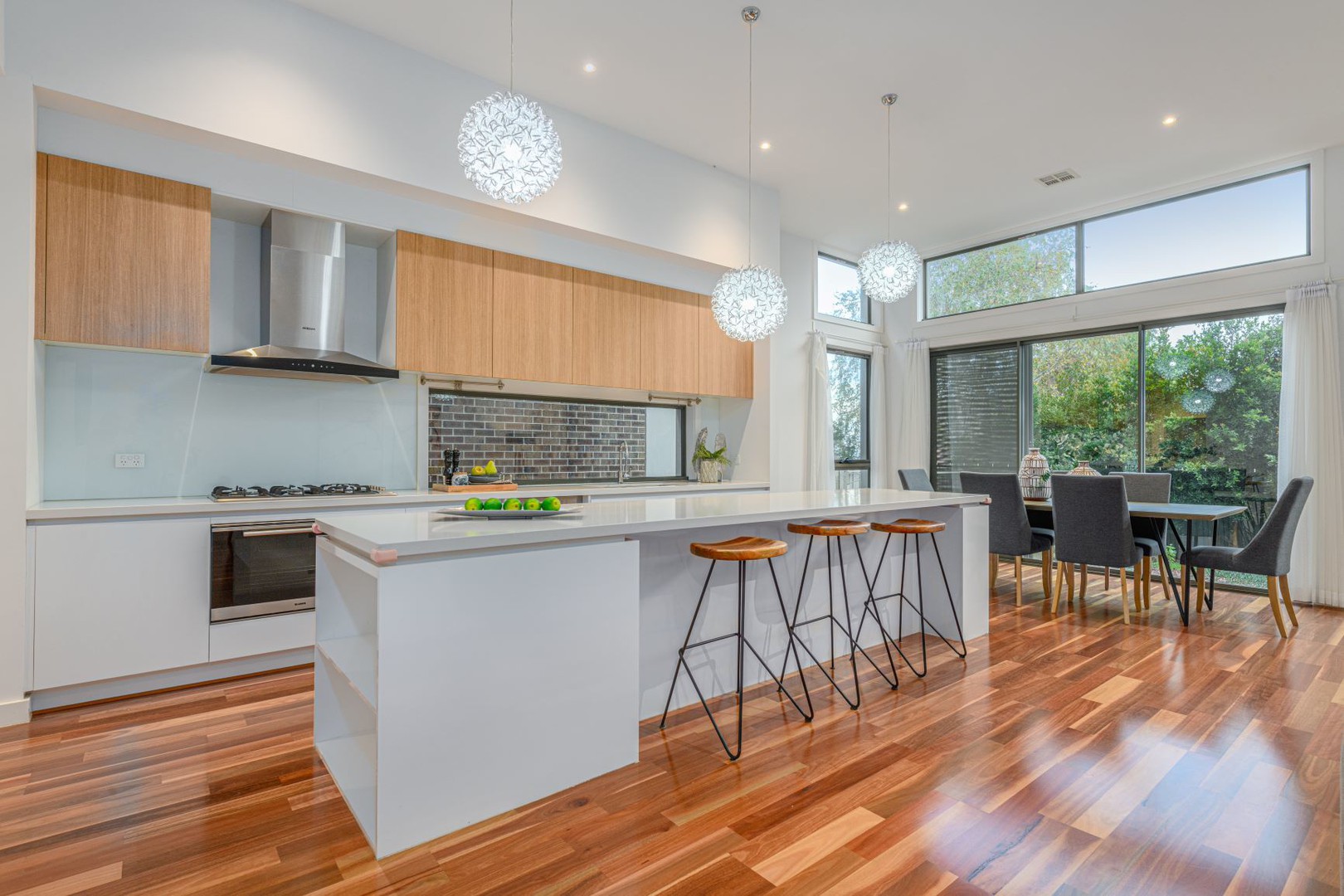 19 Bulkara AvenueForest Hill, VIC 3131, Forest Hill - Thumbnail 3