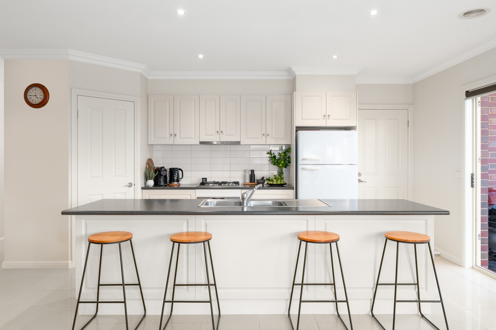 19 Bundaleer Avenue, Grovedale, VIC 3216, Grovedale - Thumbnail 6